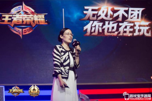 最新英雄新闻揭秘，多维解读英雄形象与社会反响热议